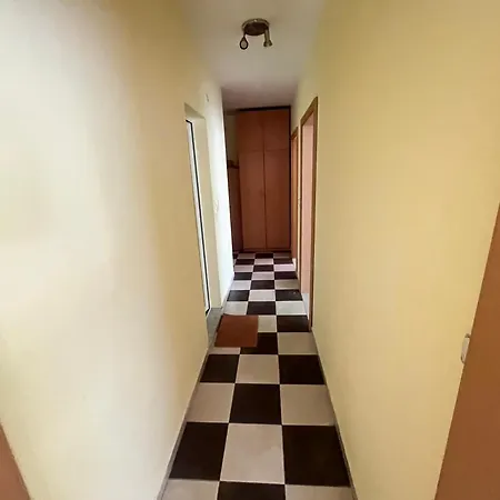 Holidaystay Sunny Two-bedroom Darius * Слънчев бряг